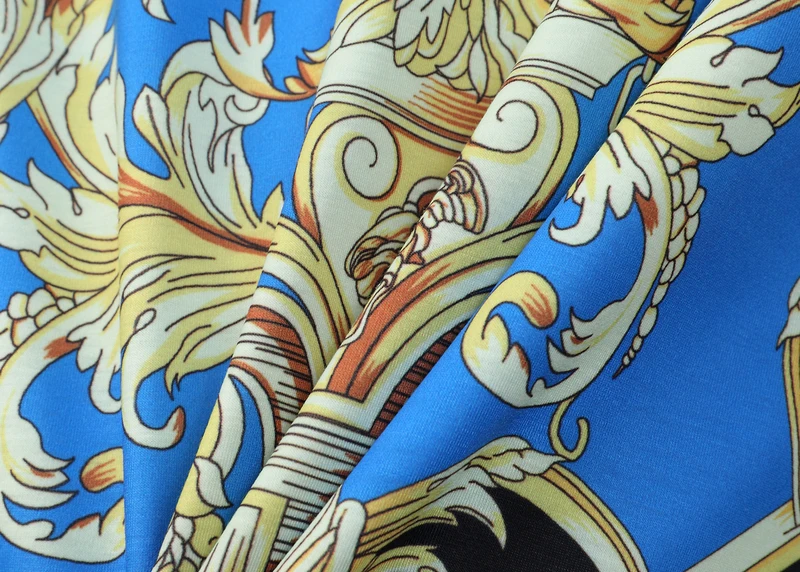 

2021 New Arrivel Summer Gent Golden Printed Shirts Men Casual tshirt Male Cotton Short Sleeve T Shirts Streetwear Fashion Tops