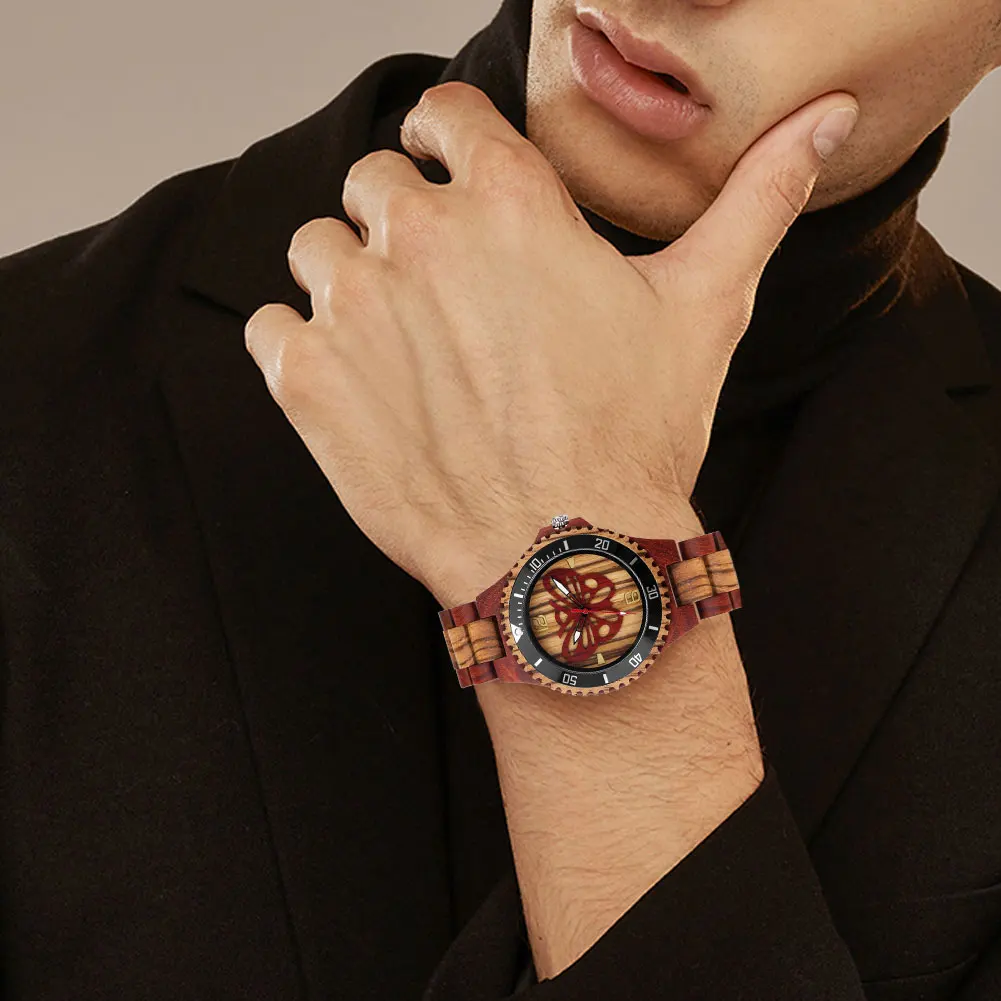 Модные мужские кварцевые часы с ремешком и тремя бусинами из сандалового дерева |