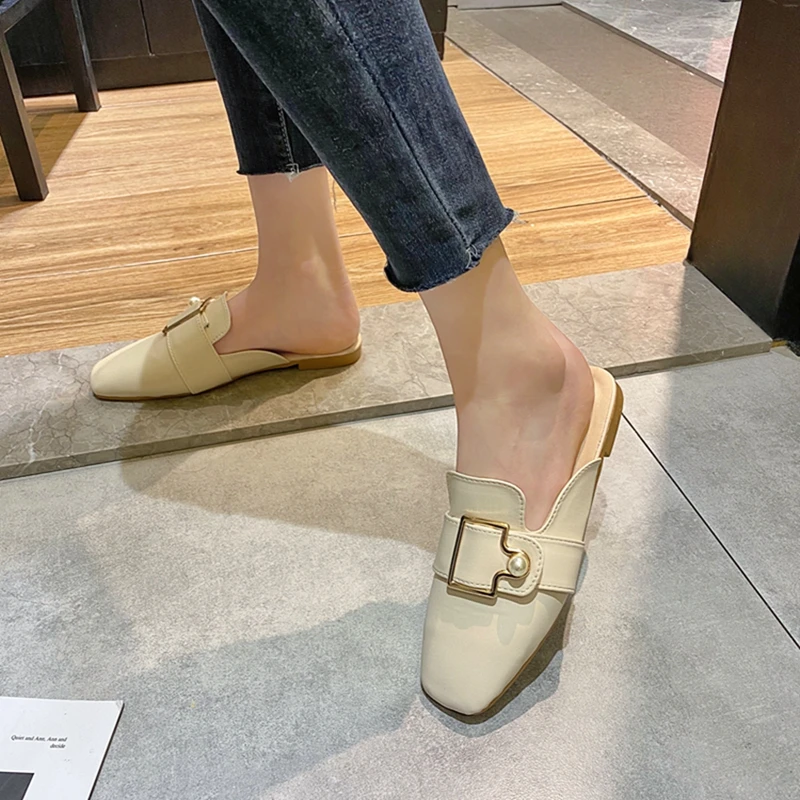 

YUKE Women's Low Heels Shallow Summer Black Solid EVA Pearl Mules Office Lady Fashion Comdortable Metal Decoratuin Slippers