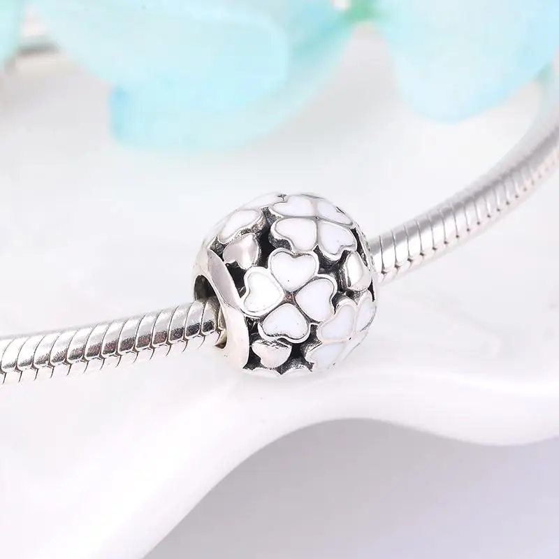 Подарочная коробка в виде 25 стерлингового серебра Белая Эмаль Ясно CZ четыре