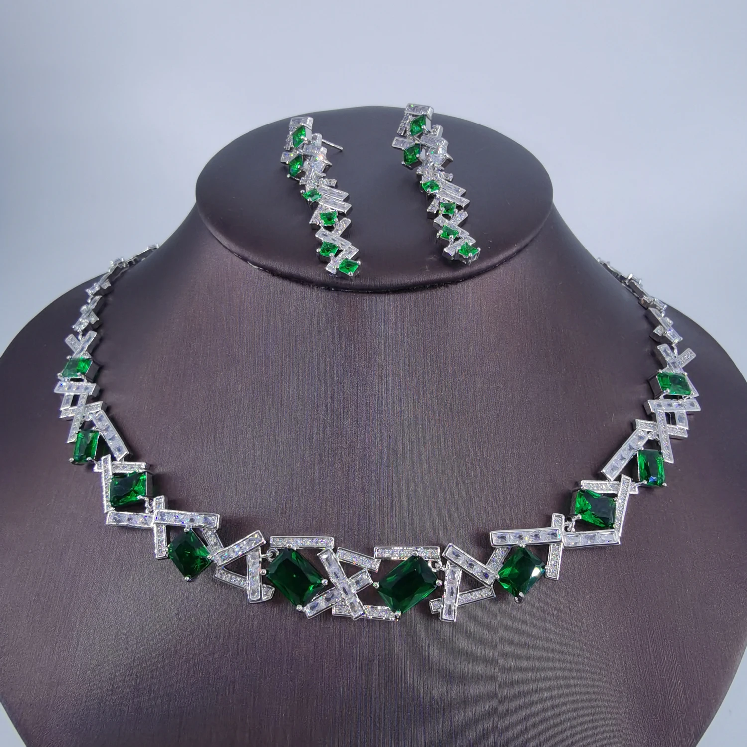 

2023 new fashion luxury retro green blue zircon necklace earring set,wedding bridel dinner banquet dress jewelry