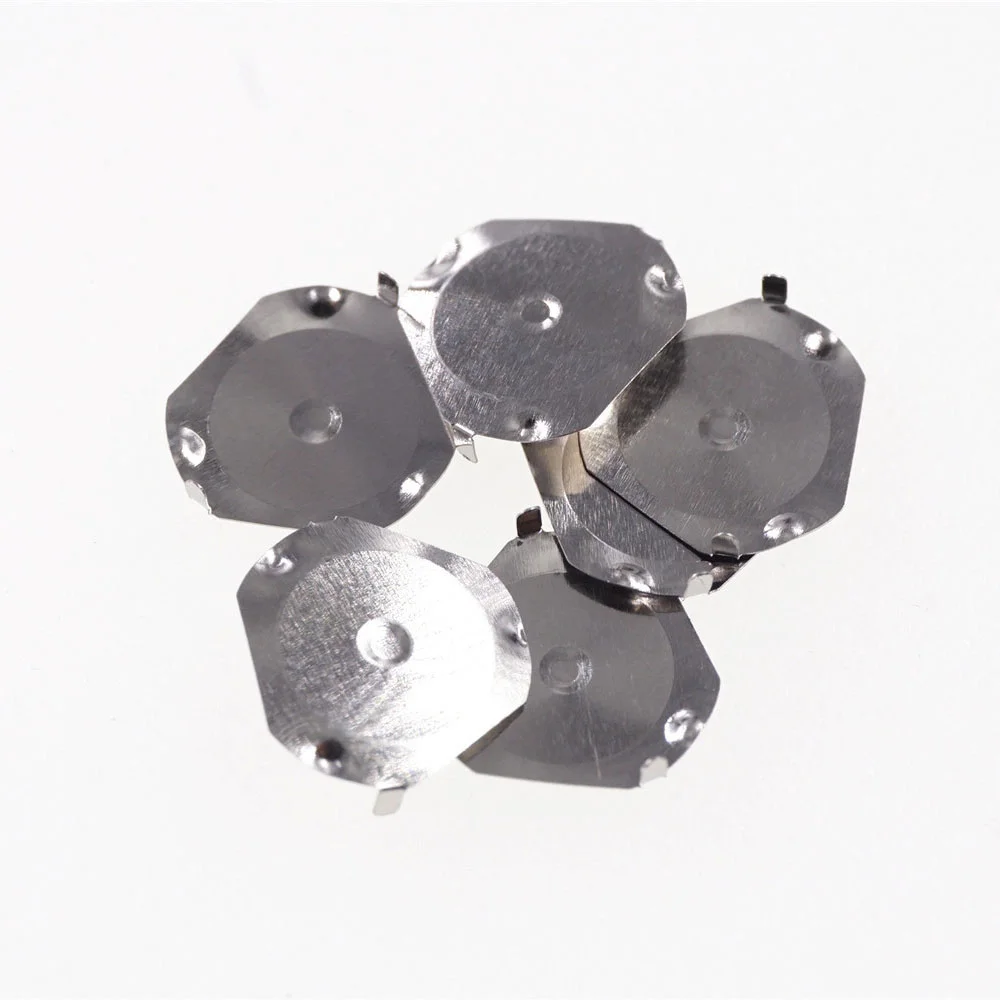 Треугольные металлические купола диаметром 9 0 мм 2 ножки 280 г Высота 1 5 20 шт. |