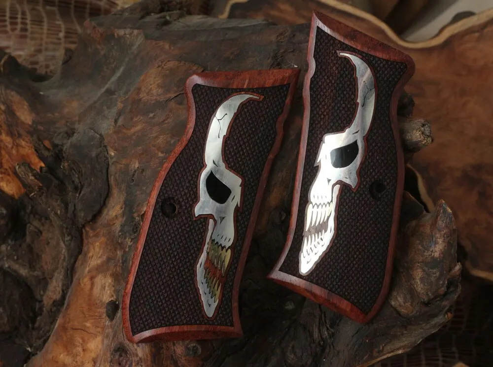 

KSDGrips Brand for EVIL Arms EAA Witness Walnut, Silver