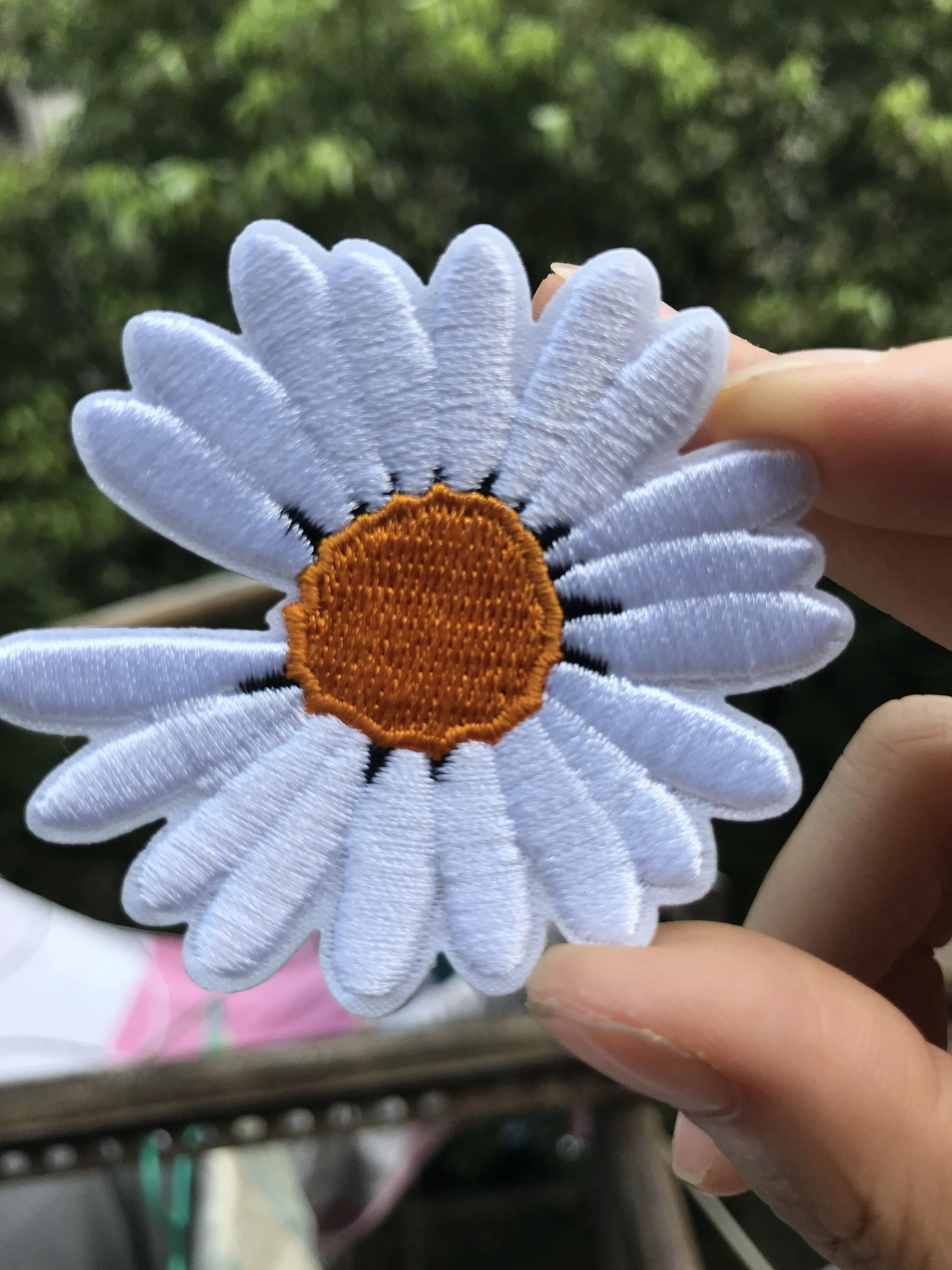 Любовь и мир железа на нашивках нашивка сумку вышитая швейная аппликация вышивка