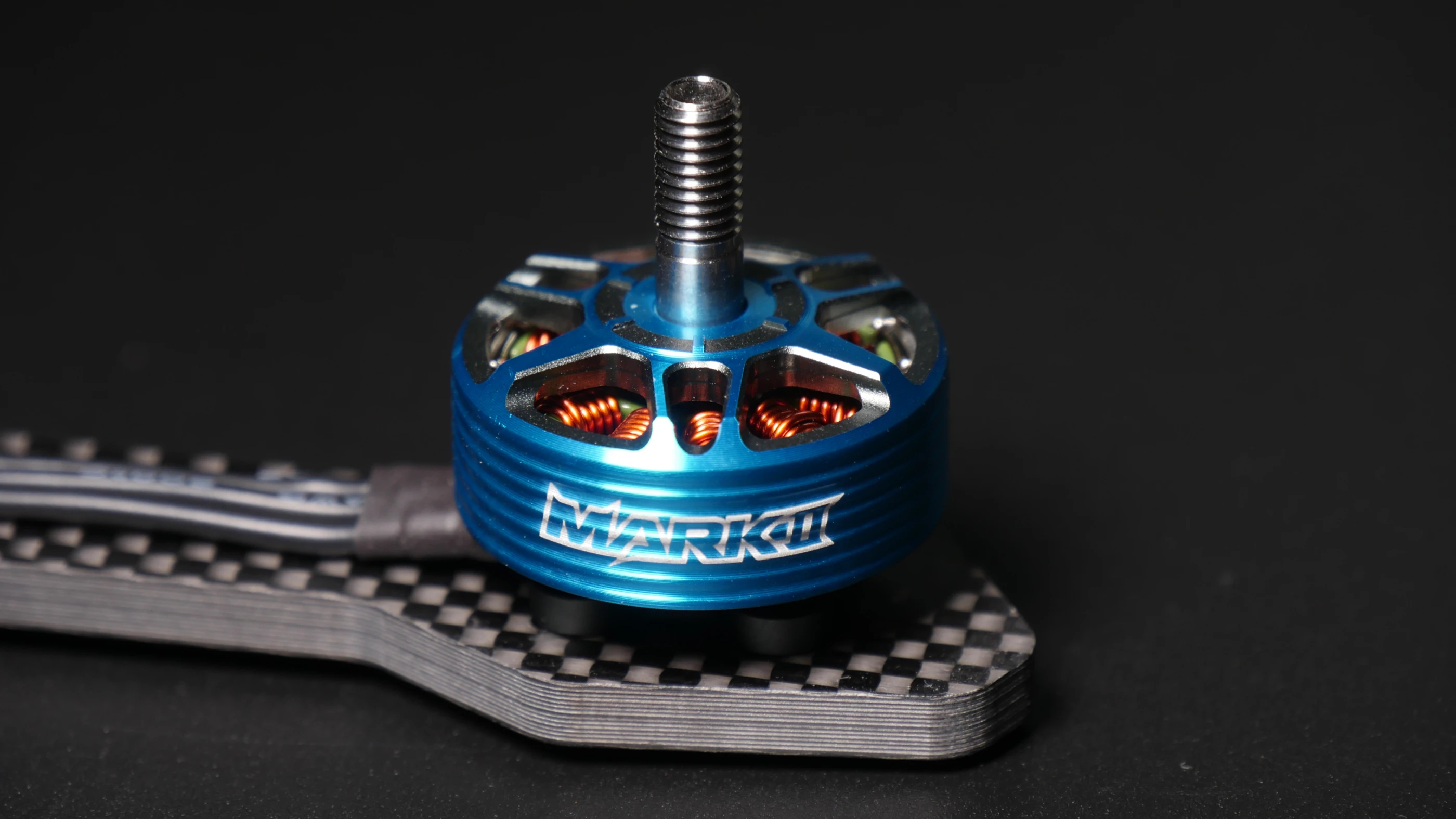 4 шт. супер импульсный MARK II 2207 1750KV/2450KV/2650KV бесщеточный двигатель для RC FPV гоночный