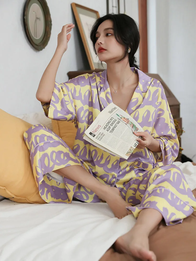 New Home Clothes Ice Silk Suit Women's Long Sleeved Trousers Loose Version Pajamas Women's Home Clothes