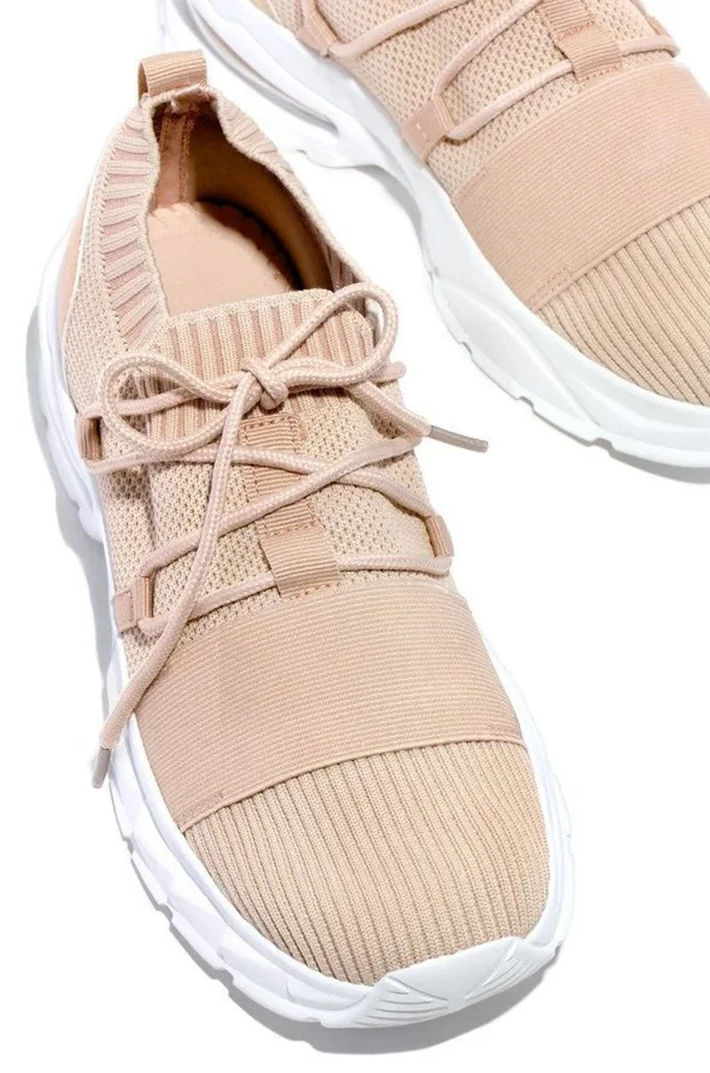 

Women's casual shoes summer new lace-up mesh breathable flat sneakers outdoor comfortable casual shoes Zapatos de mujer 2021