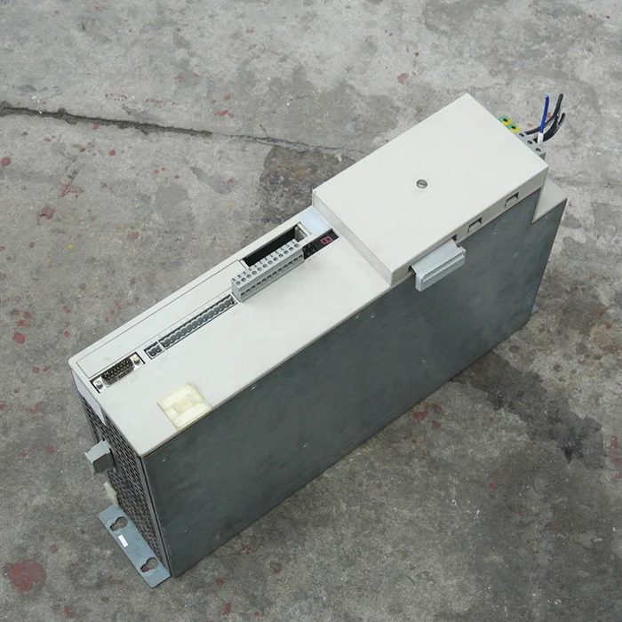 

Модуль подачи Simodrive 6SC6112-0AA00 6SC 6112-0AA00