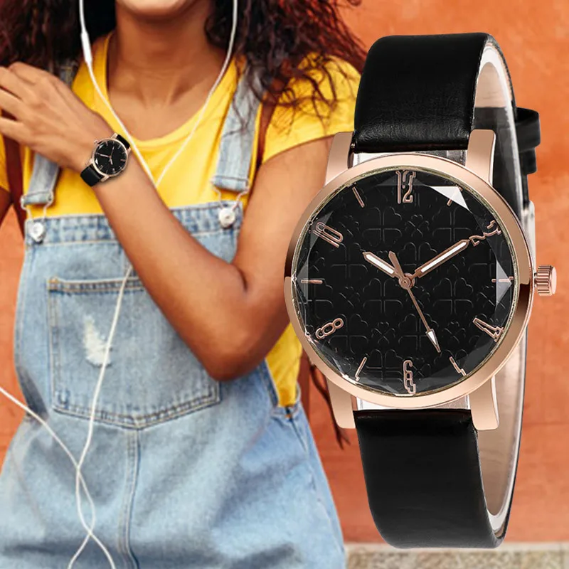 Женские наручные часы с кожаным ремешком классические светящиеся кварцевые