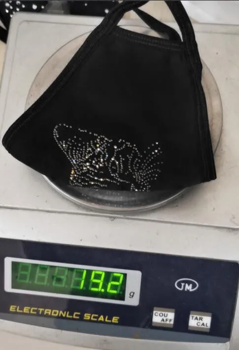 

Adult 1PC Sparkling Rhine Diamond Ladies Mask Can Reuse Breathable Diamond Fashion Face Mask Dustproof Face Cover mascarilla #05