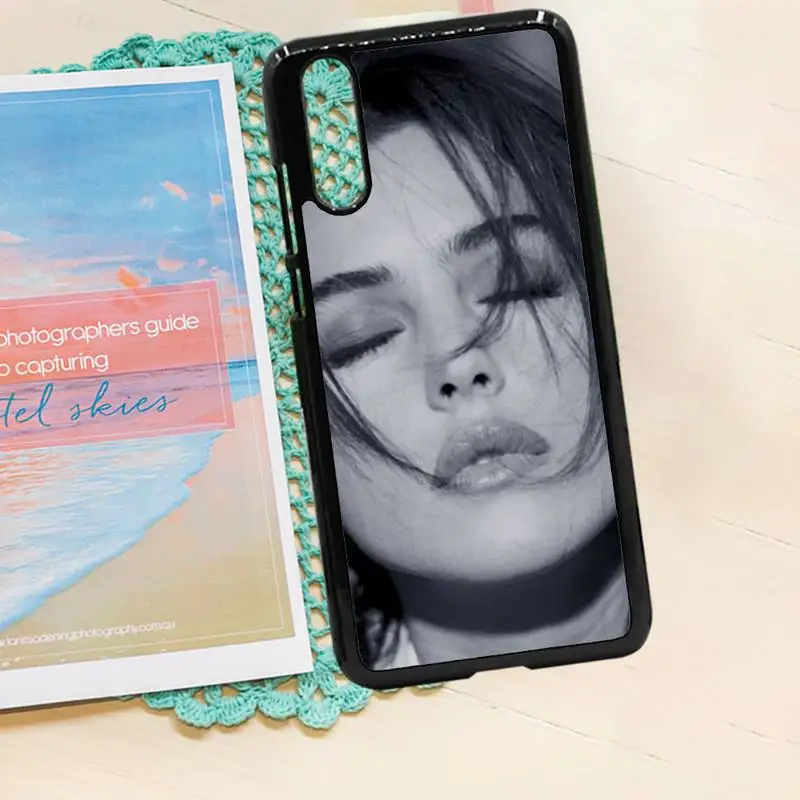 

Monica Bellucci famous actor Anti-fall luxury Phone Case shell PC for iPhone 11 12 pro XS MAX 8 7 6 6S Plus X 5S SE 2020 XR
