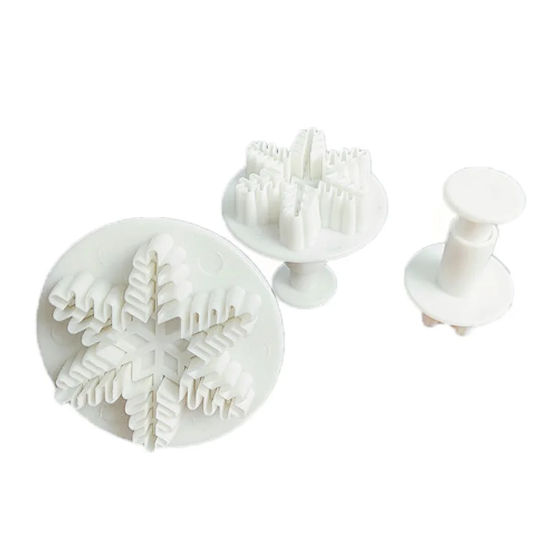 

3Pcs/Set Snowflake Snow Shape Cake Plunger Mold Chocolate Cookie Candy Plunger Mold Cookie Cutters Cupcake Mould Decorating Tool