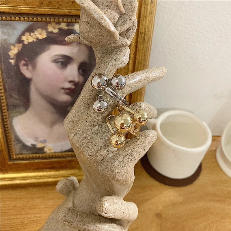 

Exaggerated Personality Metal Spiral Ball Hollow Creative Fashion INS Simple Women's Ring Jewelry Accessories Wholesale