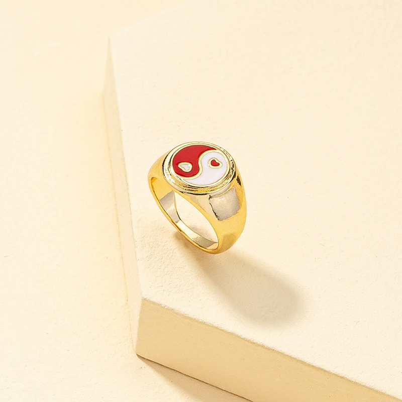 

2021 New Tai Chi Shape Ring Polychromatic Dripping Heart Shape Vintage Ring Fashion Women Party Cubic Zirconia Ring Jewelry Gift