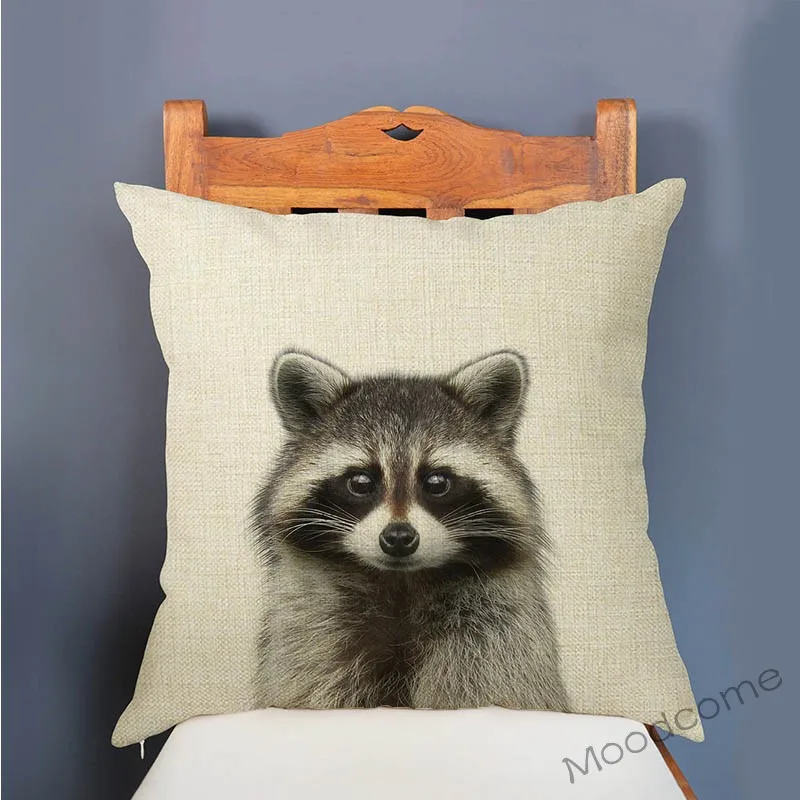 Милый детский декоративный чехол для детской подушки с изображением леса