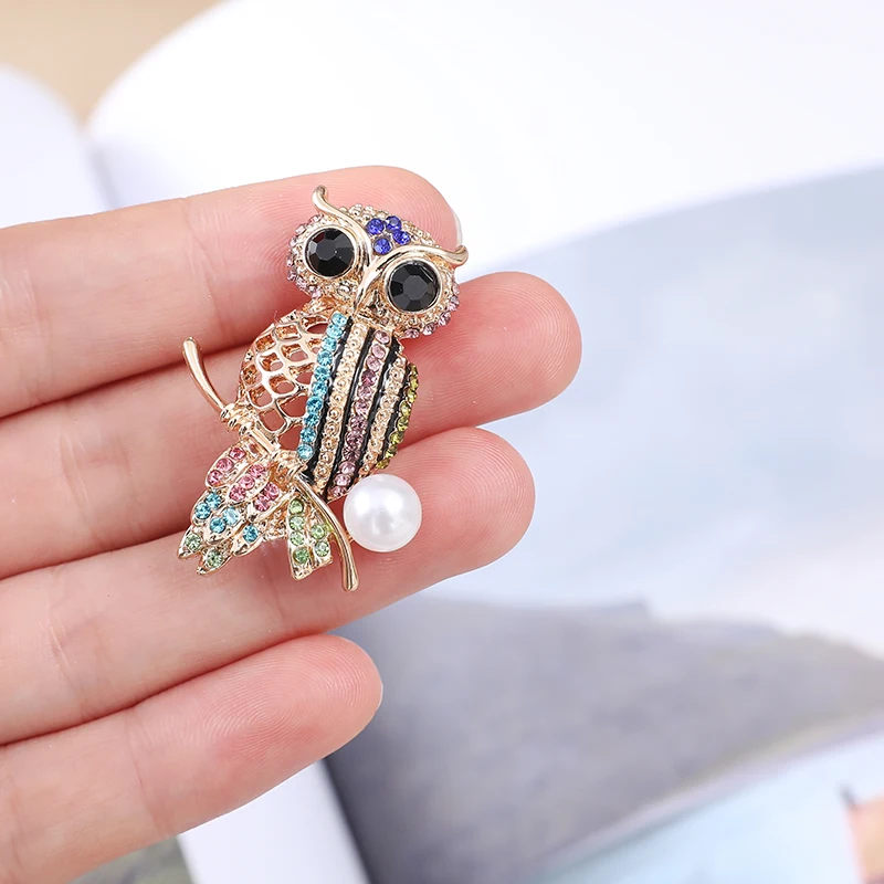 

Exquisite Rhinestone Owl Brooch Pearl Insect Brooch Fashion Lady Christmas Gift