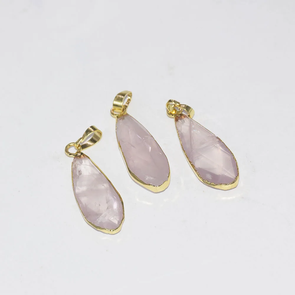 Женская подвеска с подвеской в виде капель из розового кварца золотым ободком и