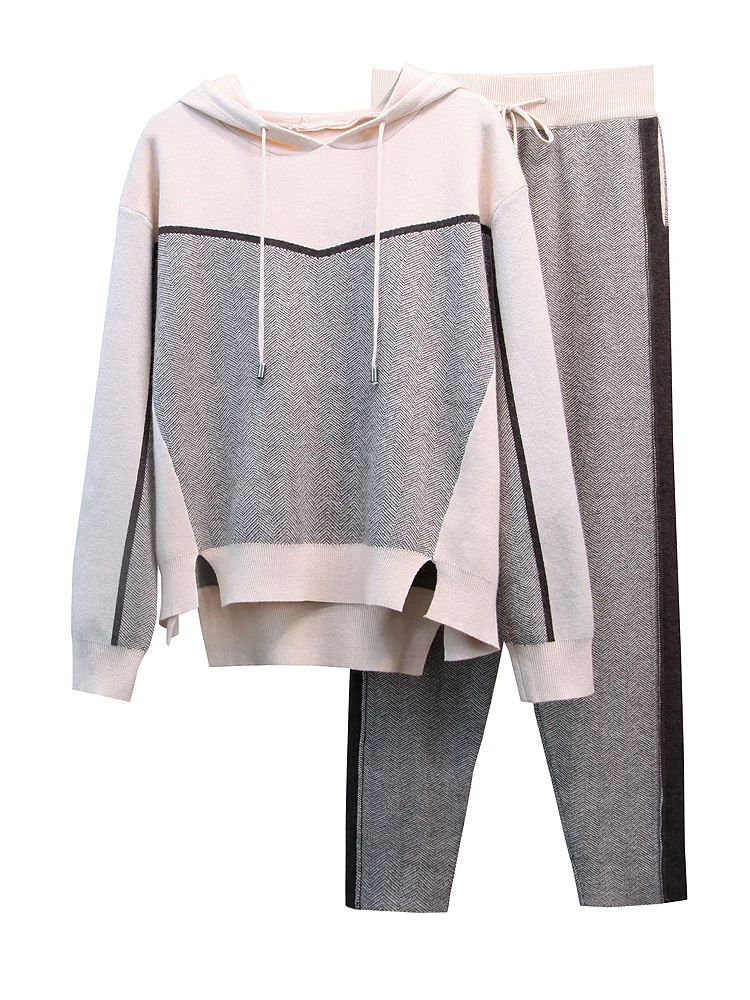 

The spring of 2021 the new "women 's knitted sweater suit fashion loose hooded sweater and pants casual 2 - piece set