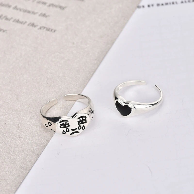 

2021 New 2Pcs Korean Fashion Crying Face Heart Rings Women Vintage Open Adjustable Ring Special Resizable Rings Band Kit Jewelry