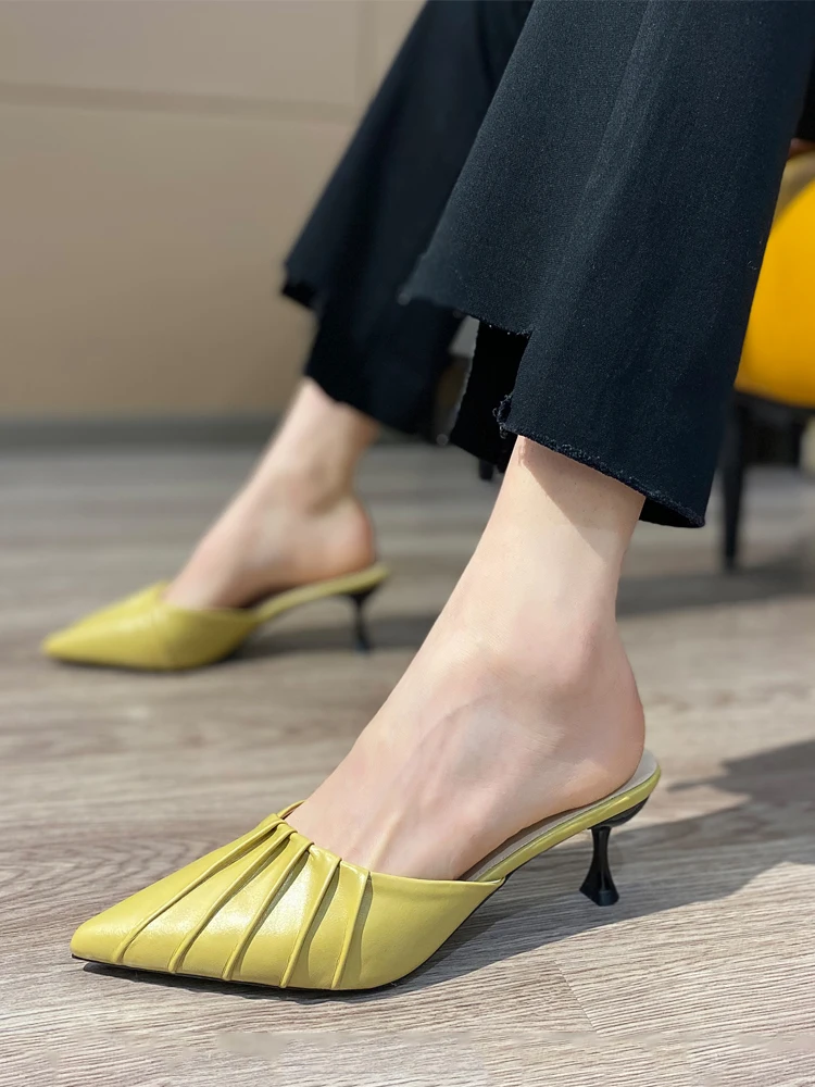 

Thin Heels Shallow Cover Toe Shoes Woman 2021 Female Mule Slippers Soft Pantofle Luxury Slides Med Mules Comfort New Designer