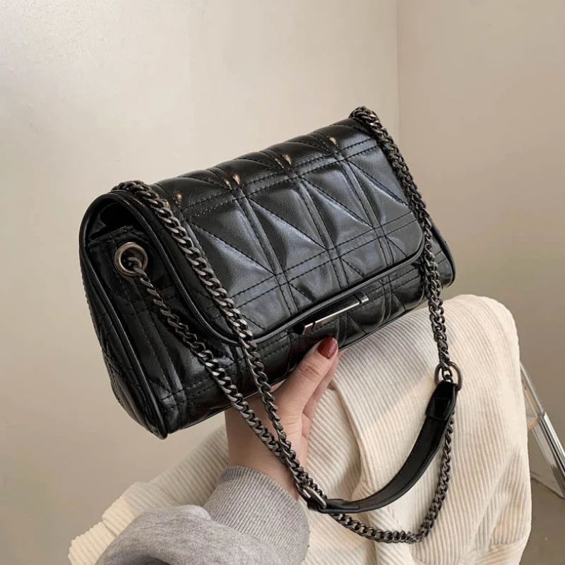 

Large Capacity Crossbody Bag for Female 2021 Soft Leather Simple Luxury Shoulder Hobo Bag Women Design Fashion Chain Handbag