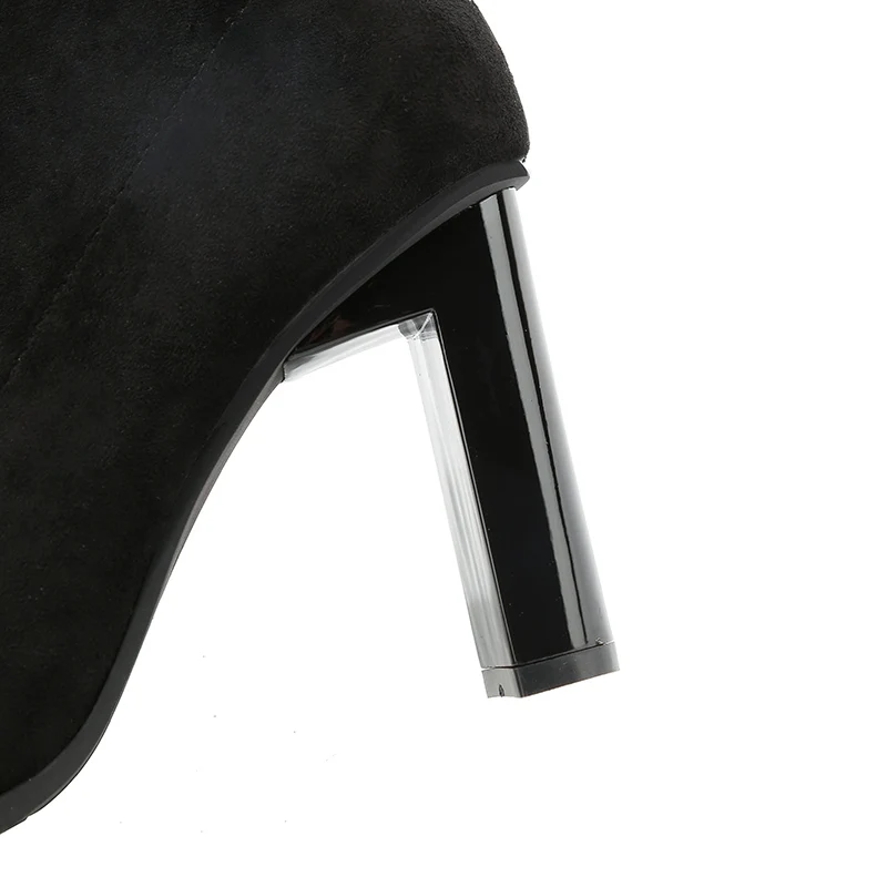 Женские замшевые ботильоны на высоком каблуке черные или зеленые эластичные