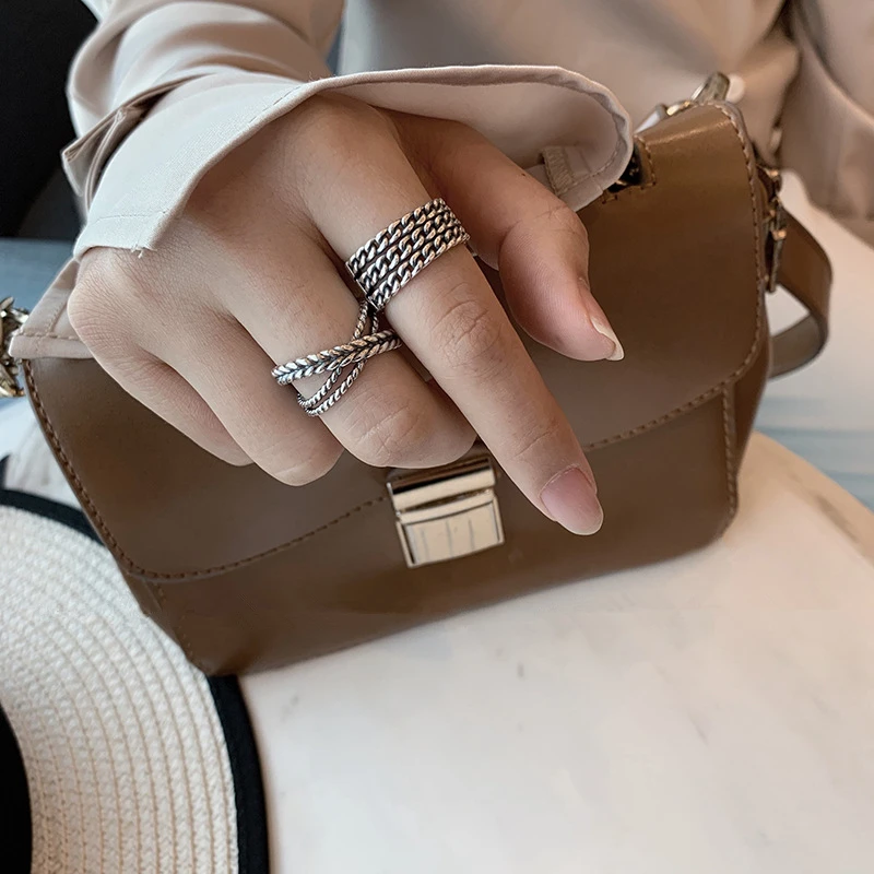 Женское многослойное кольцо AOMU регулируемое из металла S925 с геометрической