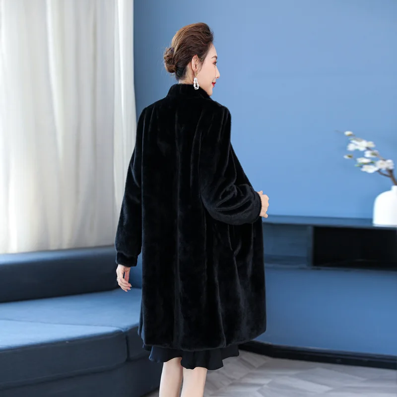 (yihaodi garment making) new Korean version of China Haining imitation mink fur coat in autumn and winter 2021 women's single si