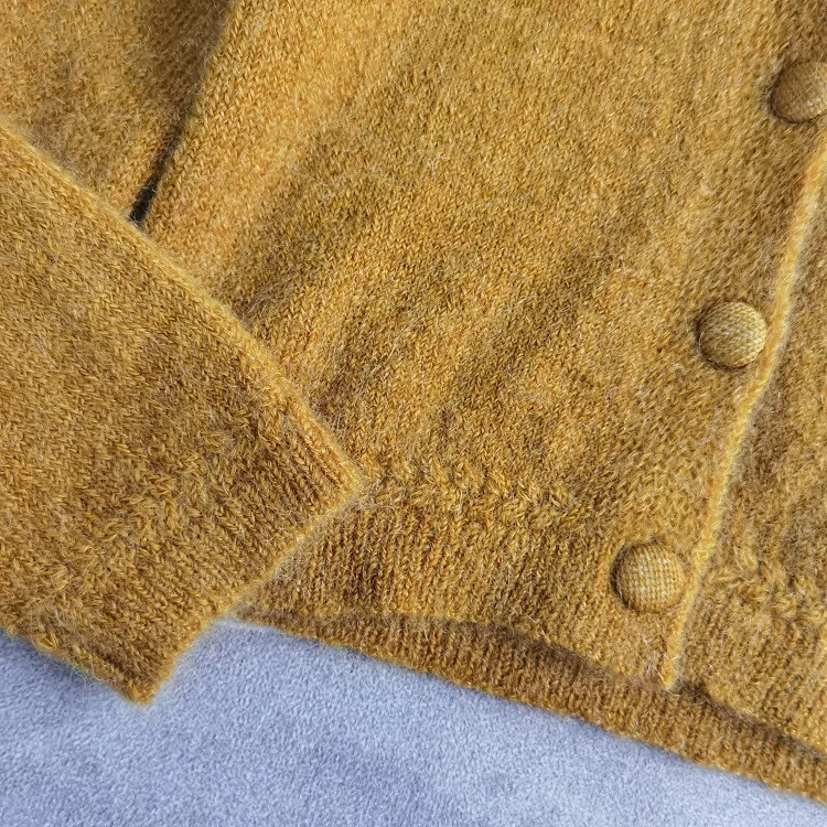 

Women Sweater 2021 Autumn and Winter Ginger Yellow V-neck Knitted Cardigan Sweater