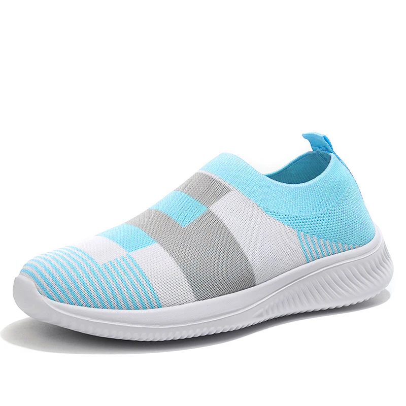 light blue MCCKLE/Женские повседневные кроссовки; вязаные мокасины; Вулканизированная обувь; женские эластичные слипоны на плоской подошве; Женская прогулочная обувь размера плюс - Цвет: light blue