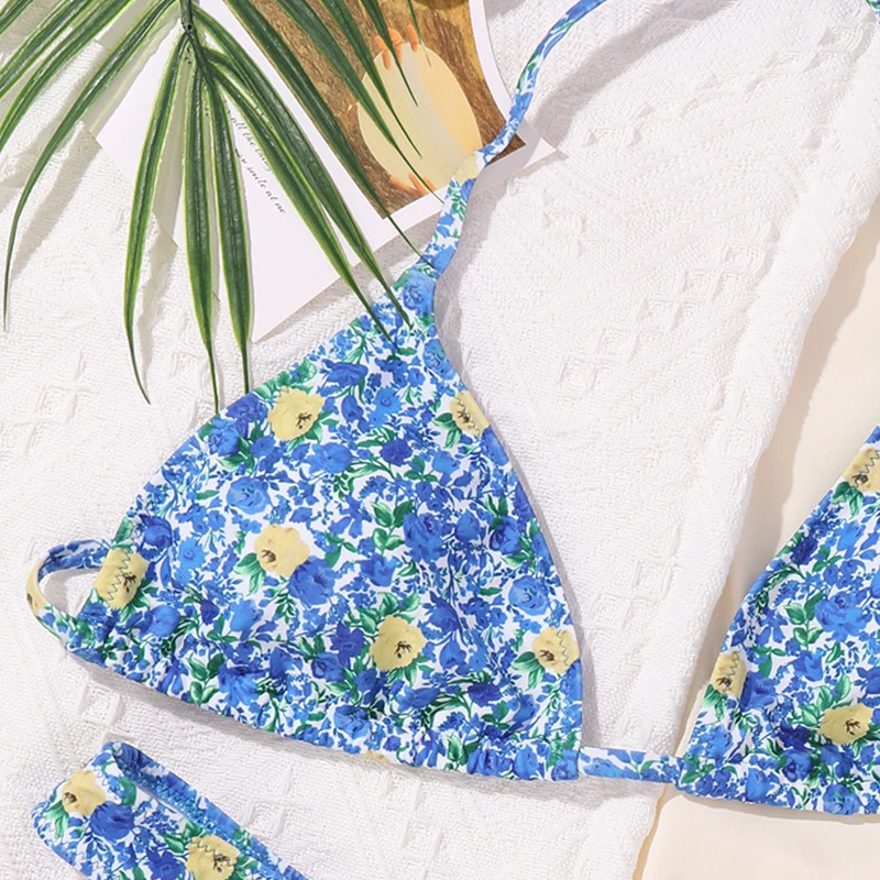

Triangle bikini 2021 Print swimsuit women Sexy swimwear female High cut swimming suit Sexy bathing suit beach wear new