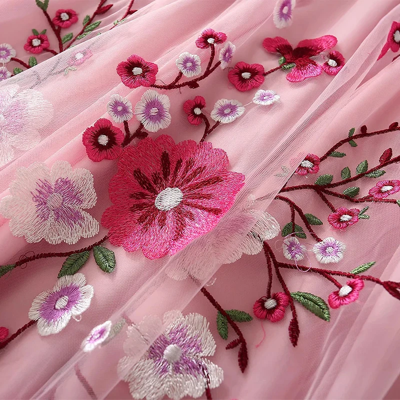 

AELESEEN Runway Fashion Flower Embroidery Dress Women New Arrival Summer Pink V-Neck Mesh Elegant Beach Long Dress