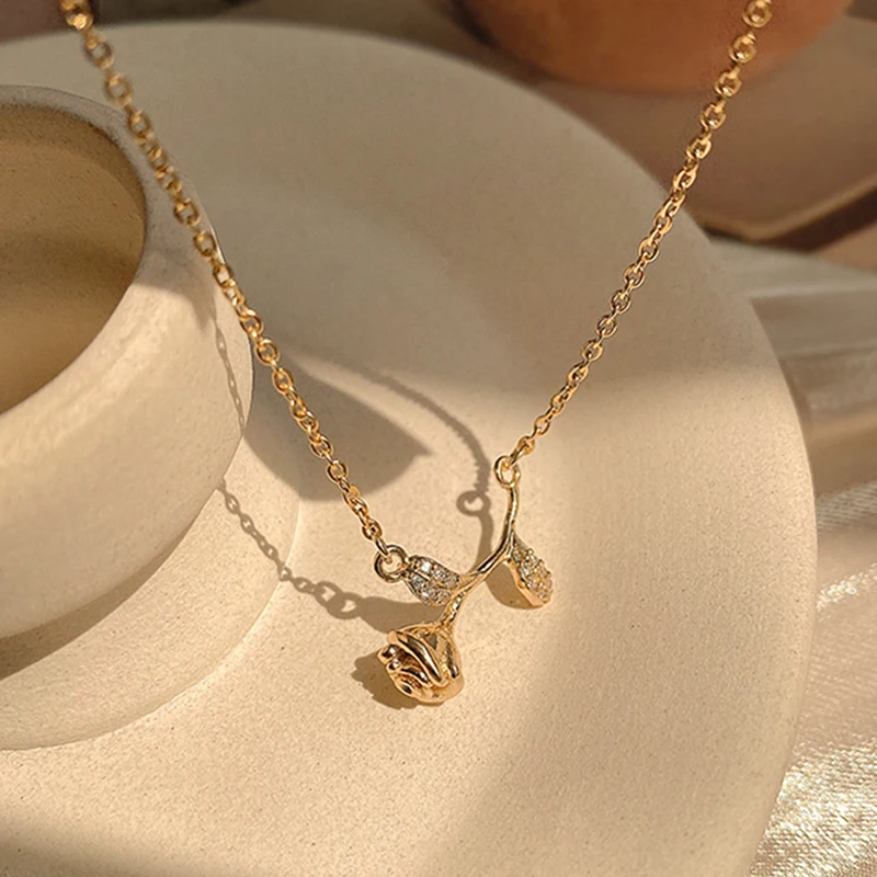 

New Fashion 14K Real Gold Rose Flower Plant Chain Pendant Necklace for Women Temperament High Quality AAA Zircon Jewelry Ins Hot
