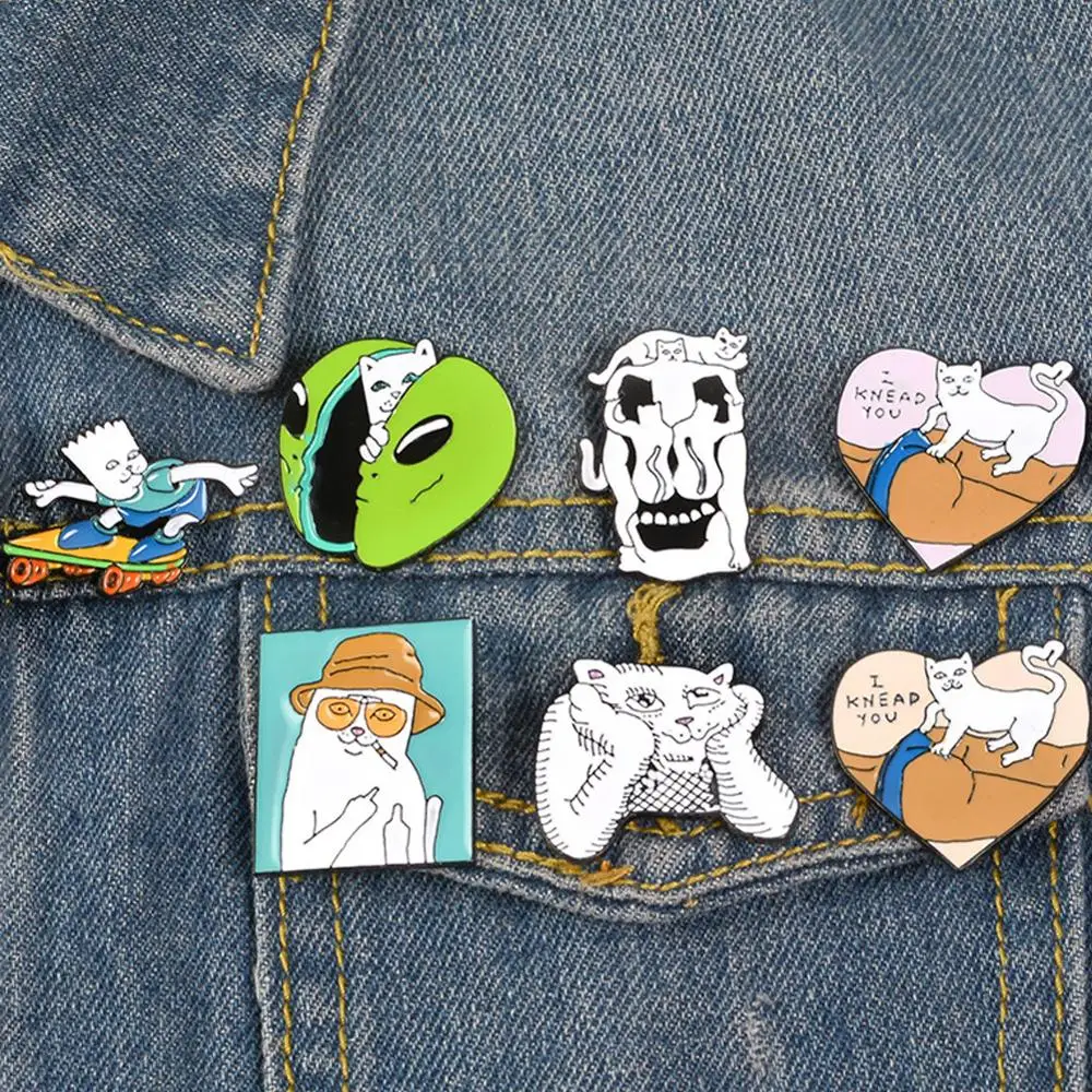 Забавный кот шпильки средний палец значок с изображением кота животных эмали