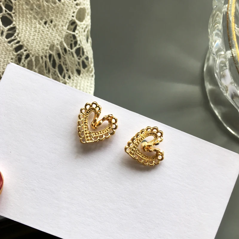 Изящные серьги гвоздики из драгоценных камней милый дизайн позолоченные