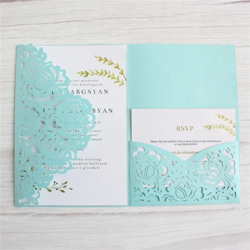 Темно зеленые розы свадебные приглашения трехскладной карман