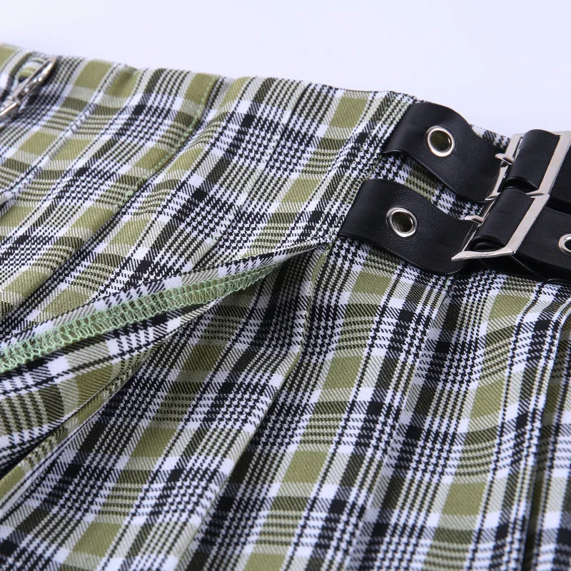 

Green Plaid Goth Women Pleated Skirts 2020 Lady Dark Lolita Empire Chains Hipster Mini Skirt Adjustable Waist Buckle Gothic Punk