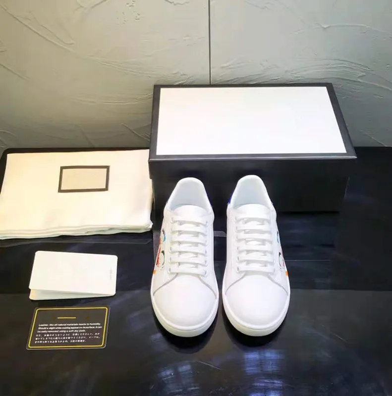 

kid's white sneakers Student white sneakers size 24-35