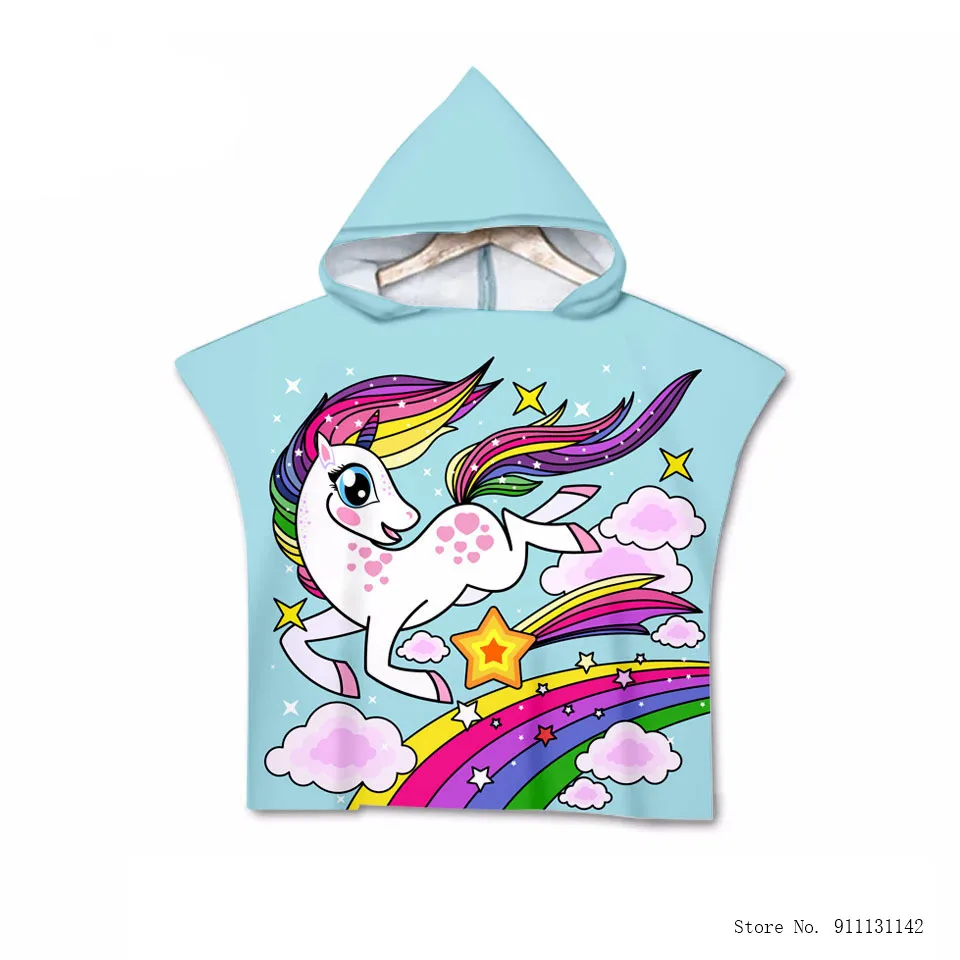 

Детское пляжное полотенце с капюшоном и мультяшным единорогом