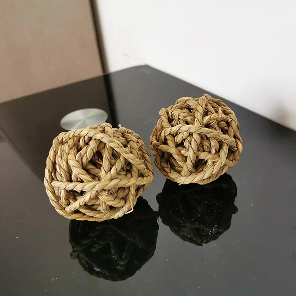 7 см маленькие животные жевательные игрушки шар из натуральной травы с