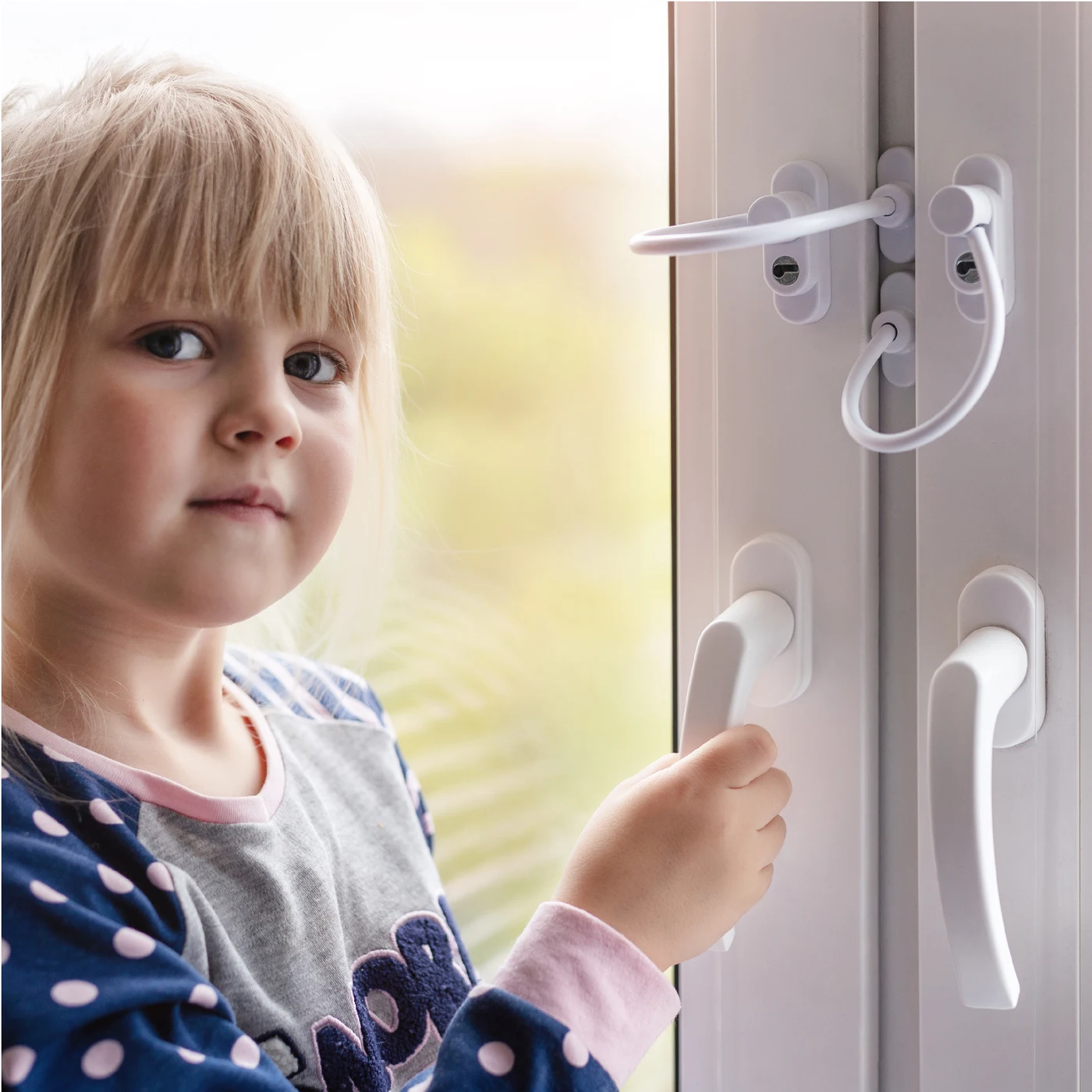 Childproof window locks stopper protection lock with a cable childproof latch | Защитные решетки
