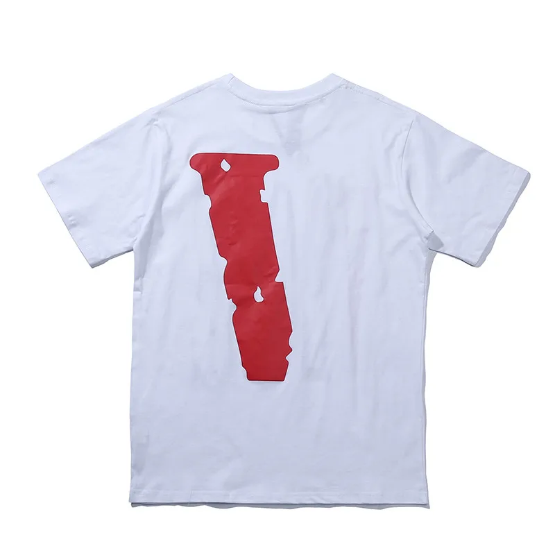 

30The high quality Large V T-shirt Designers Clothes Tees Polo fashion Short Sleeve Leisure basketball jerseys men s clothing