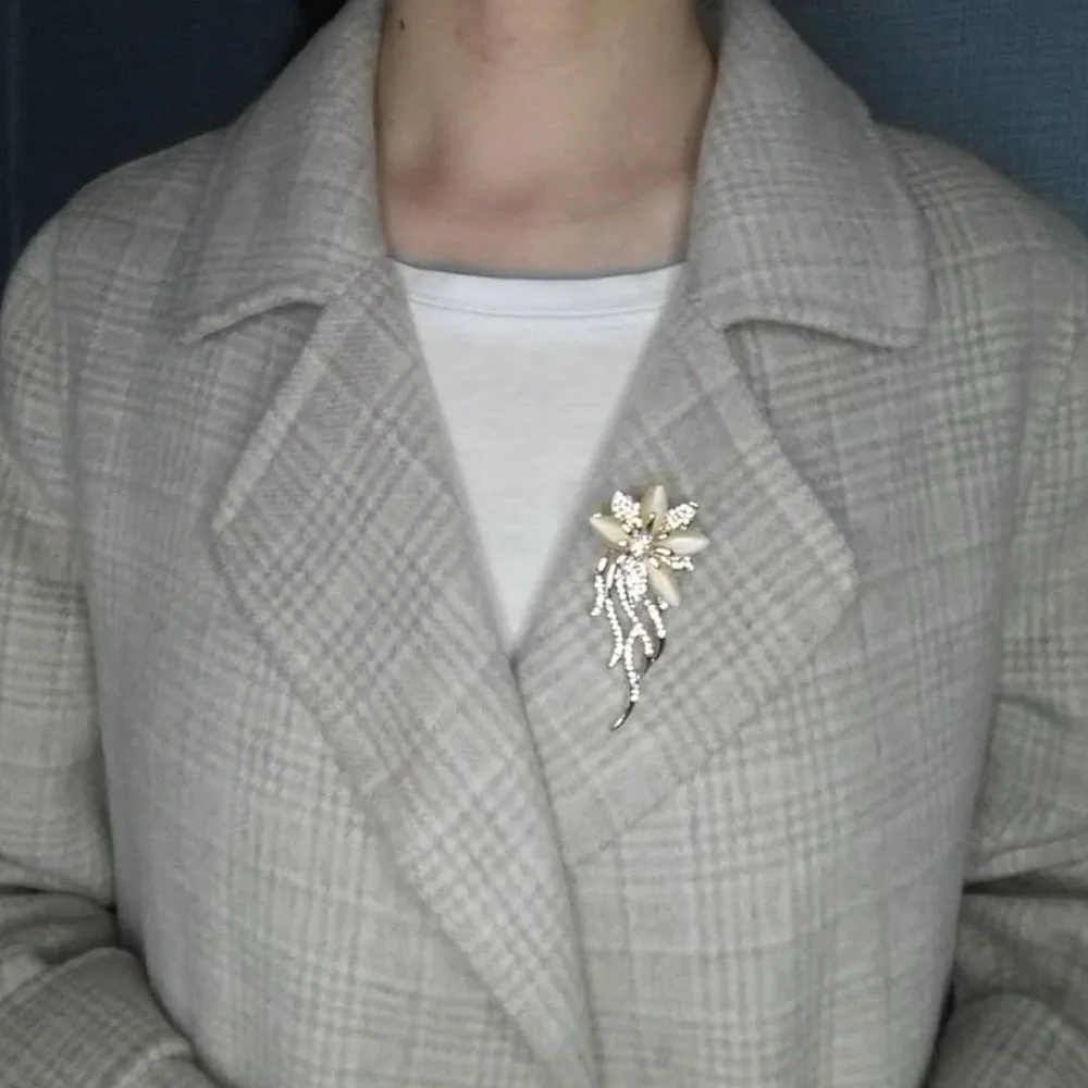 Брендовые дизайнерские большие броши в форме цветка для женщин элегантные