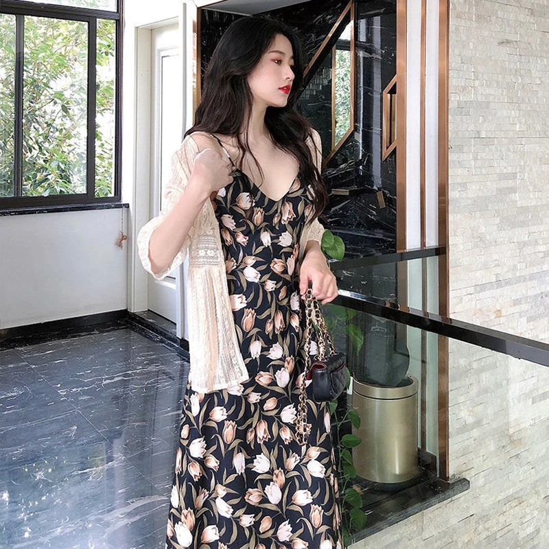 

CN Summer Dress For Women 2021 Fashion Sexy V Neck Maxi Dress Women A Line Spaghetti Strap Sleeveless Floral Printing Dresses