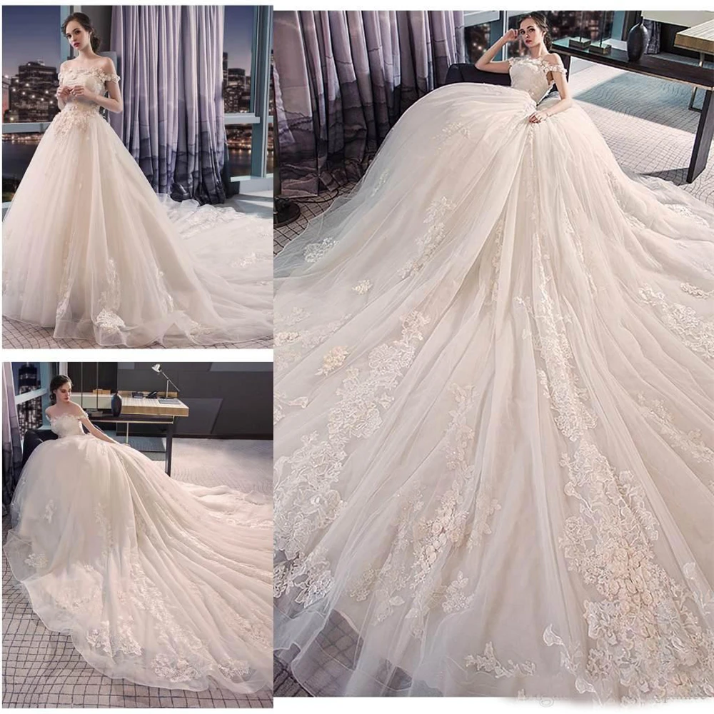 

Sparkling scoop Tulle Flowers Appliques Lace-Up Off The Shoulder Vinage Ball Gonw Beading Court Train Wedding Dresses