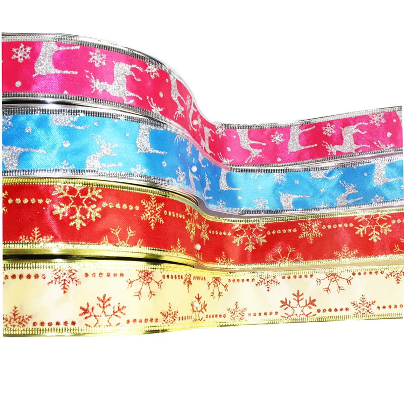 Новогодняя лента с узором в виде снежинок и оленей 38 мм|Ленты для шитья| |
