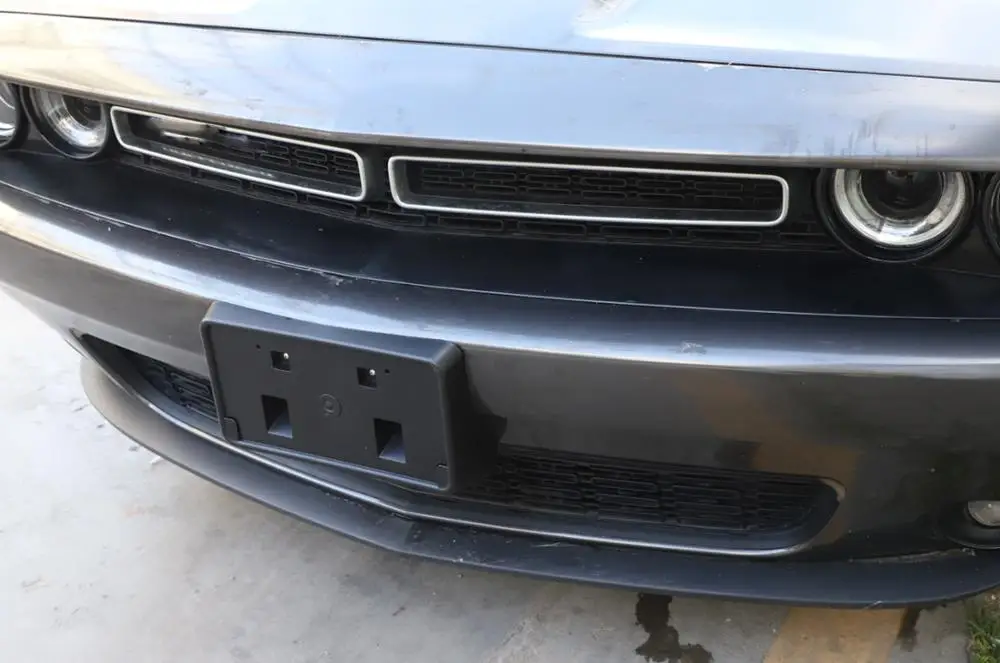 

License Plate Frame Bracket License Plate Holder for Dodge Challenger 2015-2021 Car External Accessories ABS Carbon Fiber Look