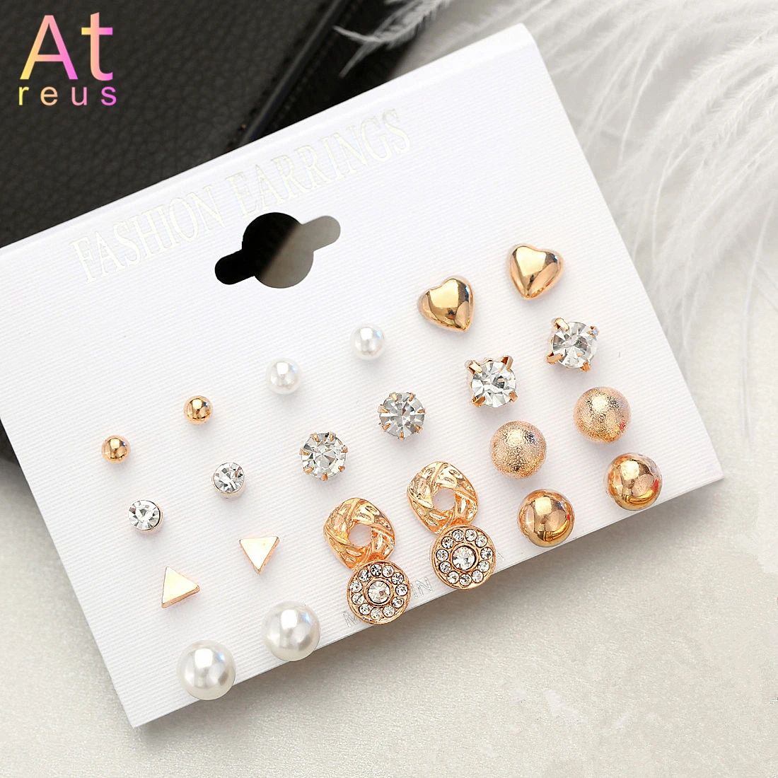 Серьги-гвоздики Женские квадратные с кристаллами и цветком 12 пар/уп. Комплект