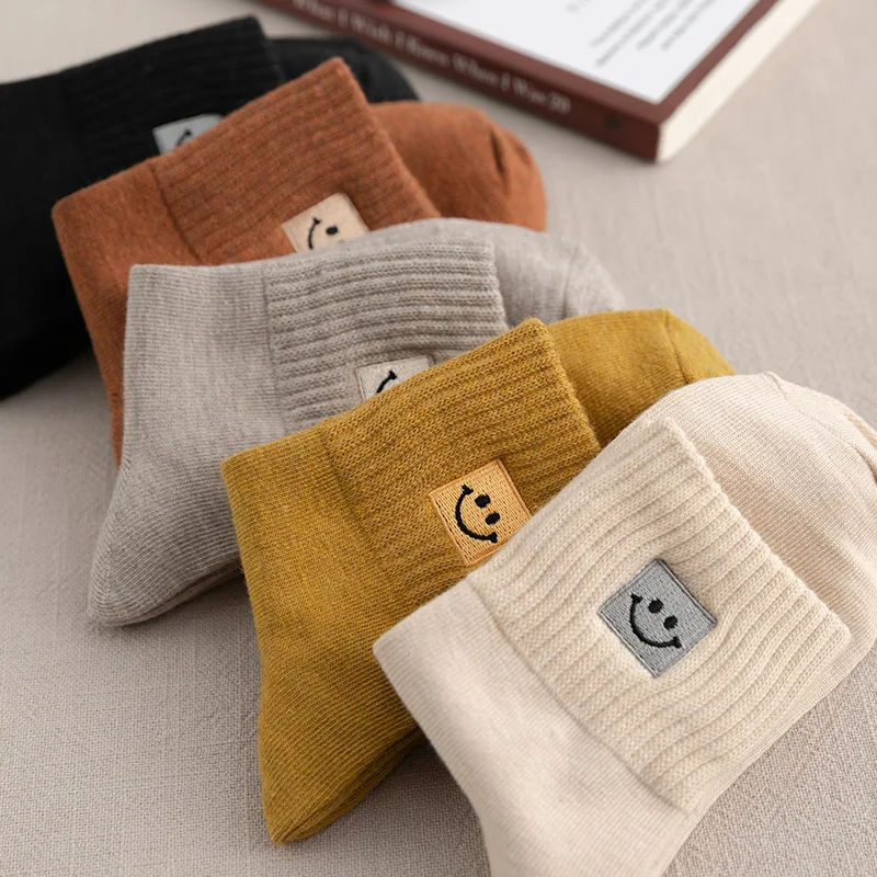

Cotton Smiley Socks Women Embroidery Cartoon Cute Solid Breathable Socks Soft Harajuku Casual Black Smile Funny Socks