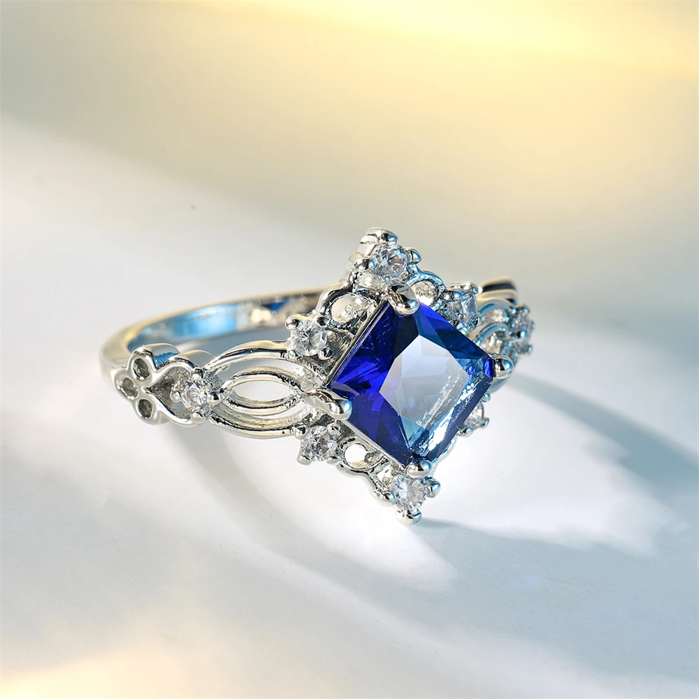 

New Princess Sapphire Pattern Pattern Ring Exquisite and Noble Ladies Casual Party Geometric Ring Jewelry